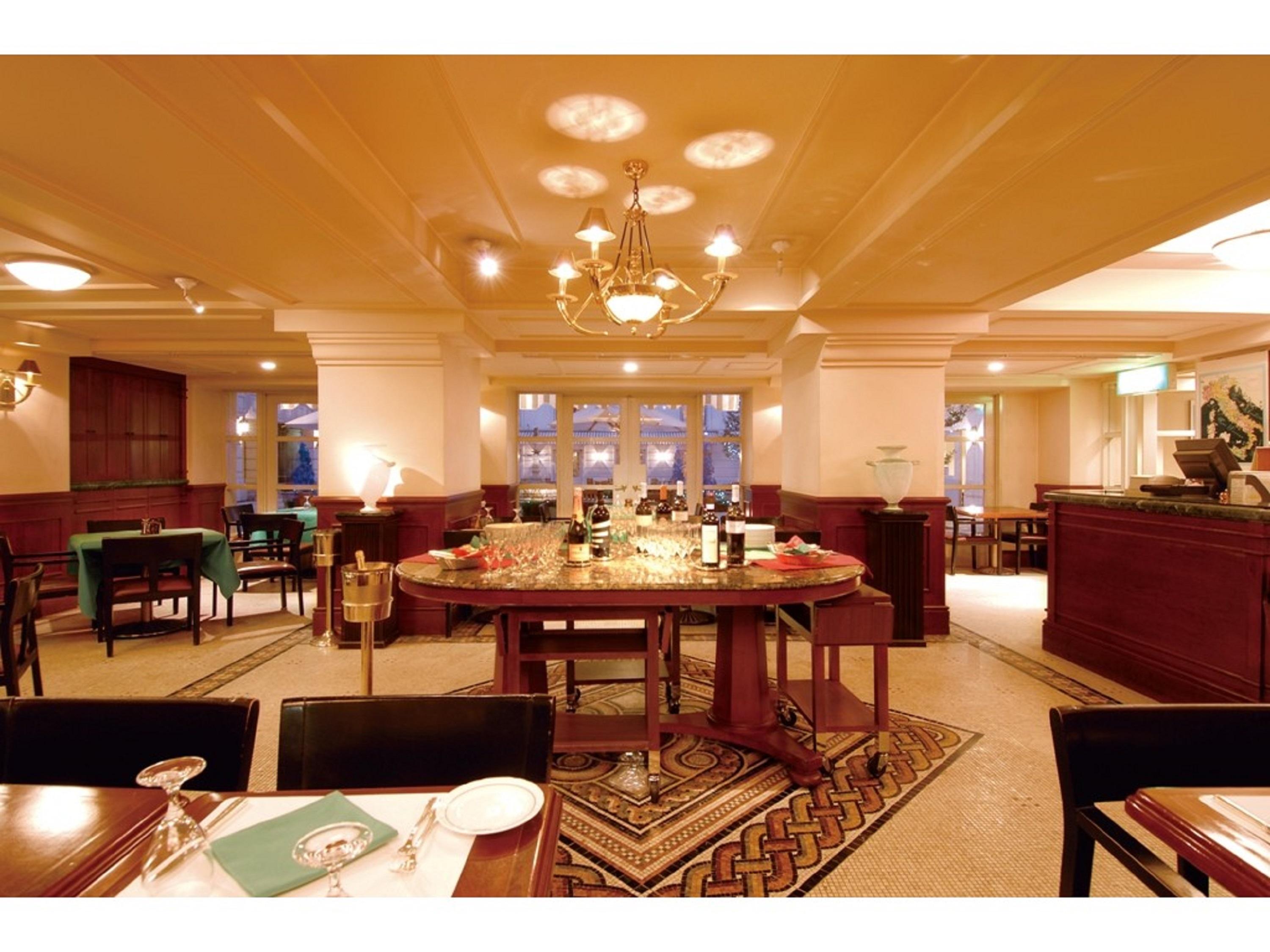 Hotel New Grand Yokohama  Eksteriør billede The restaurant