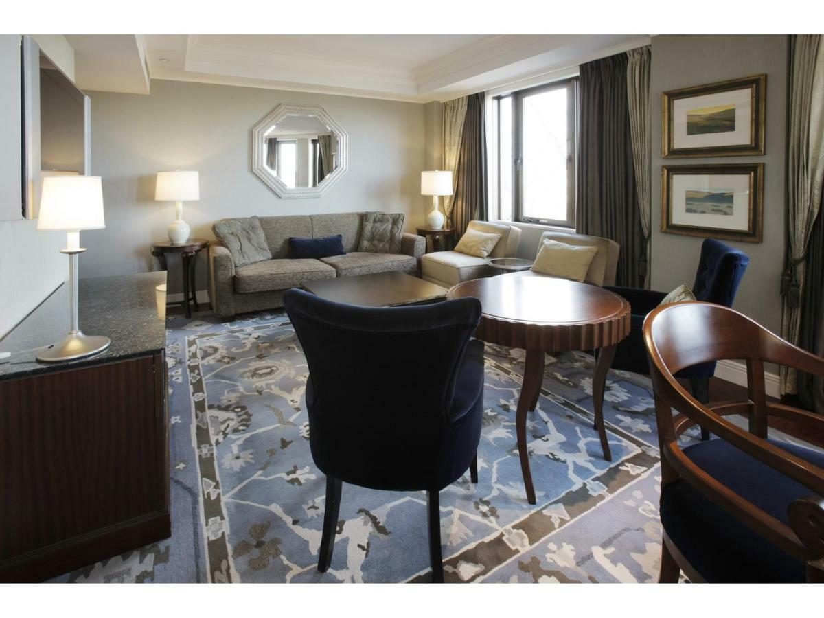 Hotel New Grand Yokohama  Eksteriør billede A suite at the Ritz-Carlton, Boston
